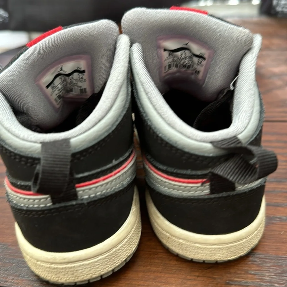 Air Jordan‎ 1 Mid (TD) Sz 8C